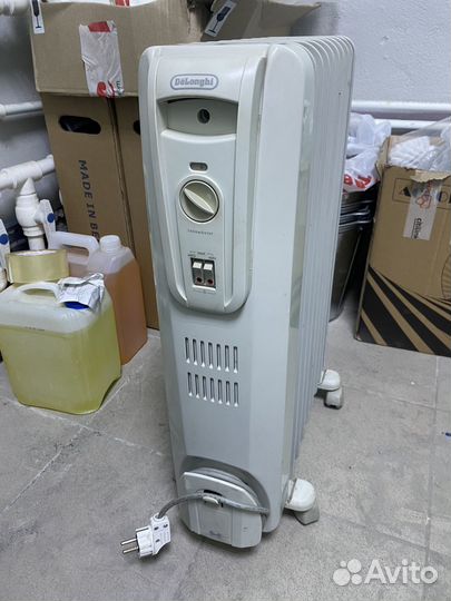 Масляный обогреватель delonghi