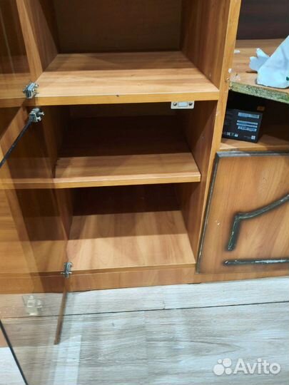 Шкаф стенка