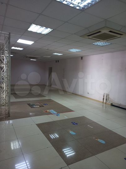 Свободного назначения, 250 м²