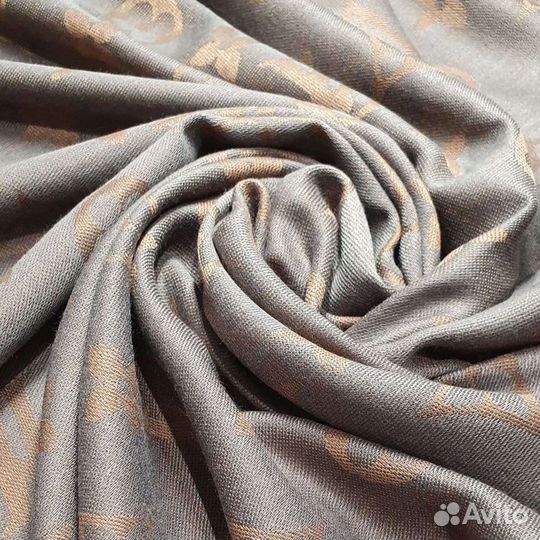 Шарфы и палантины