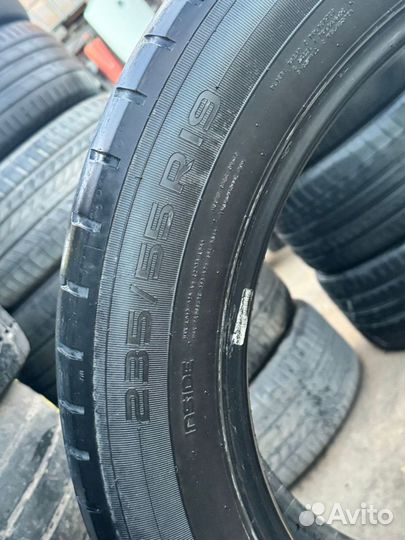 Nokian Tyres Hakka Black 2 SUV 235/55 R19 105W