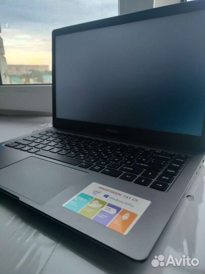 Ноутбук prestigio