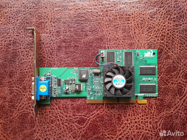 Видеокарта 3dfx Voodoo 4 4500