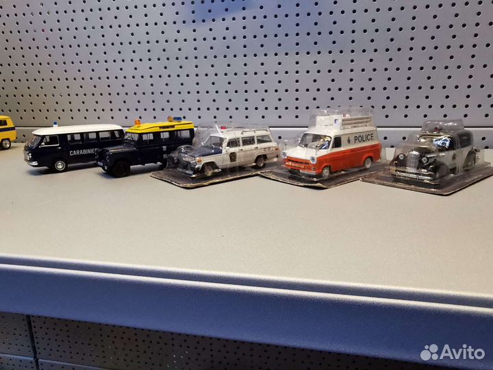 Модели полицейские машины мира. 1:43