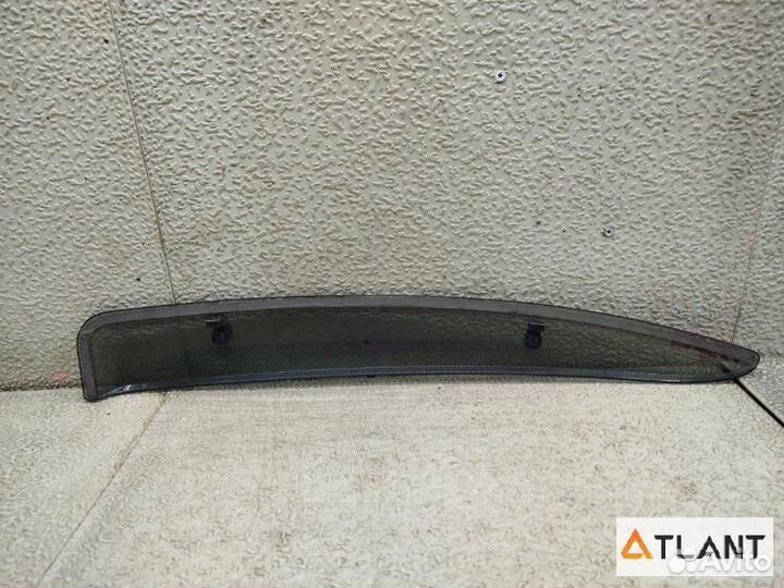 Ветровик задний правый nissan march