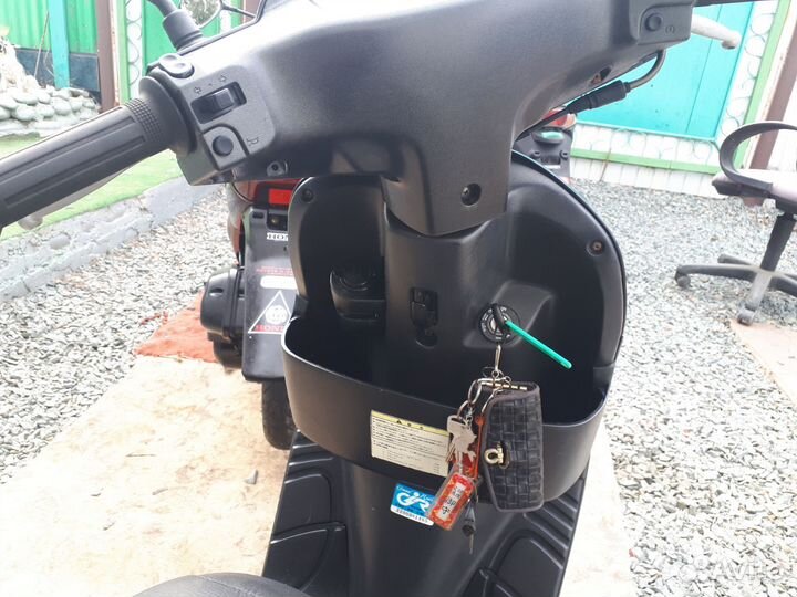 Скутер. suzuki lets. Без пробега по РФ