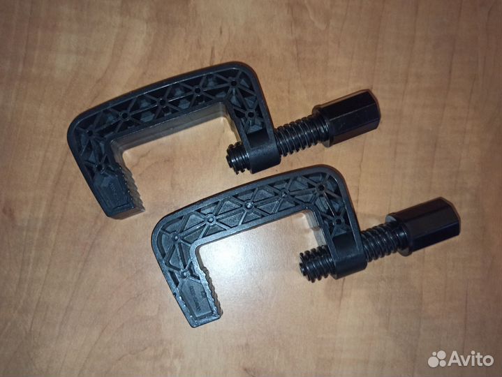 Крепления для рулей Logitech