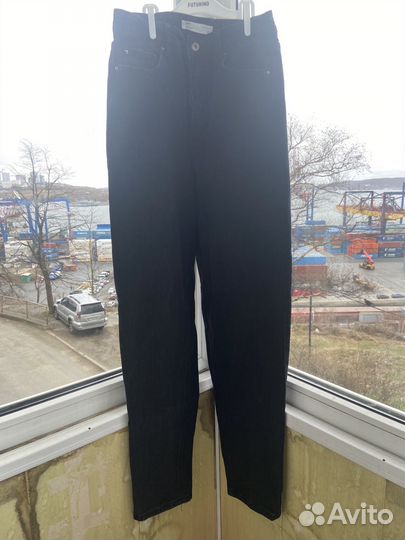 Джинсы черные befree