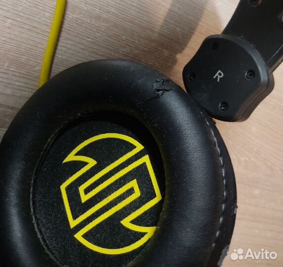 Наушники проводные с микрофоном