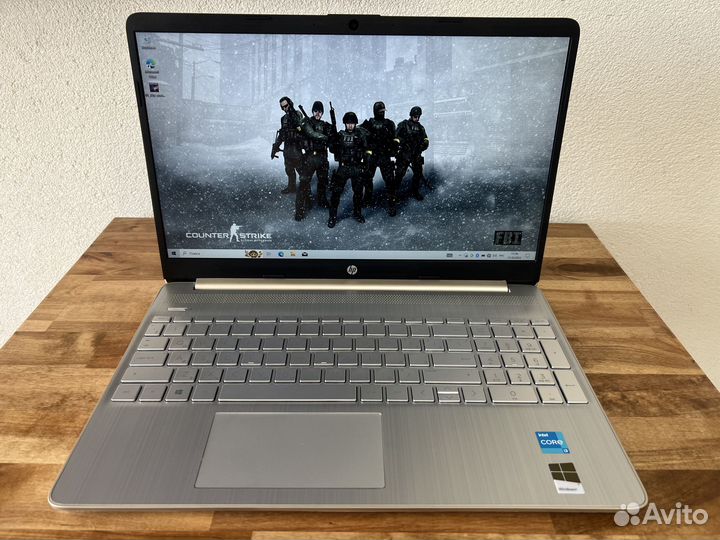 2023 Новый ультрабук HP iPS i3-1115G4 8Gb SSD 256G