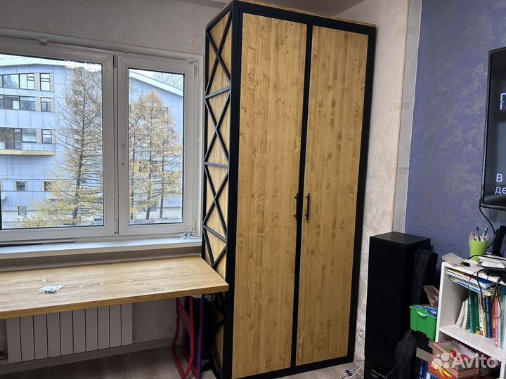 Рабочая зона в стиле лофт