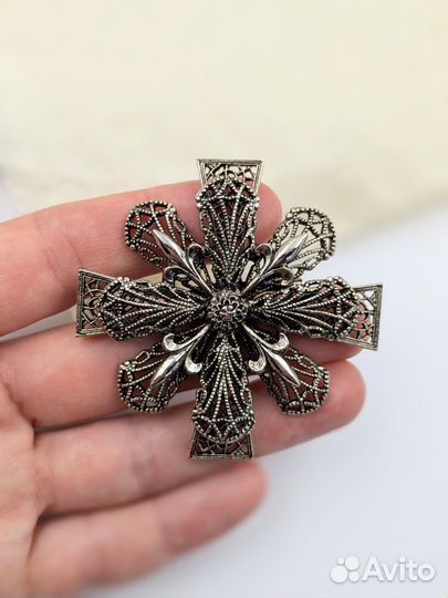 Брошь винтажная ART