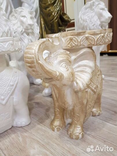 Столик-подставка-кашпо Слон