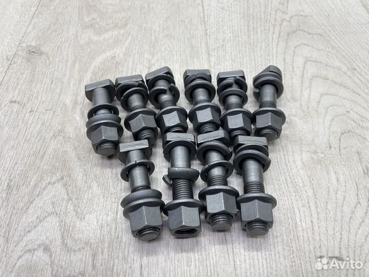 Шпильки Мерседес Спринтер 906 Спарка