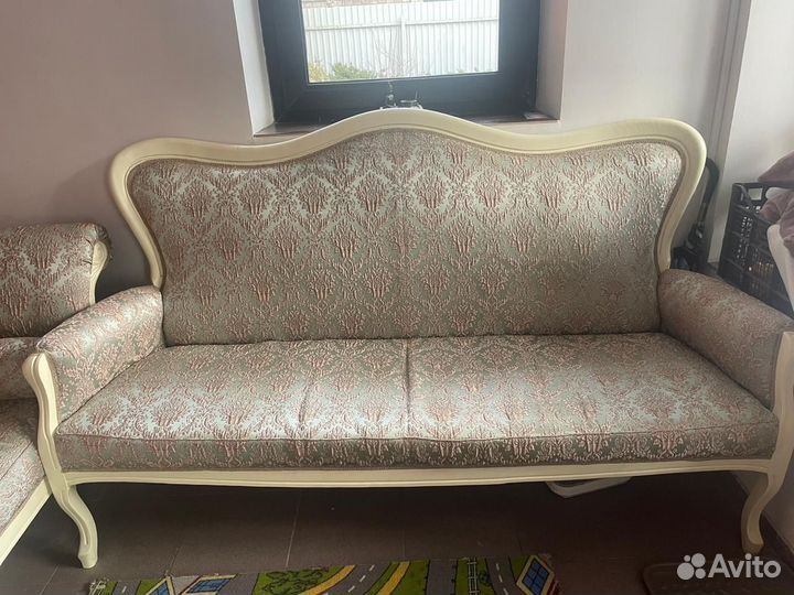 Оттоманка кушетка