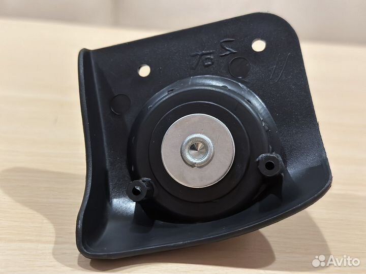 Колёса пластмассовые, поворотные