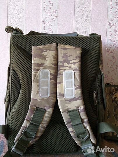 Школьный портфель для начальной школы