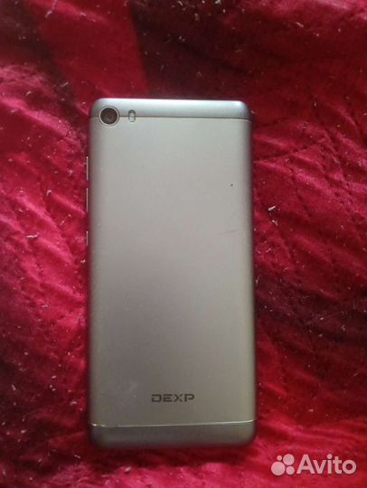 Телефон dexp