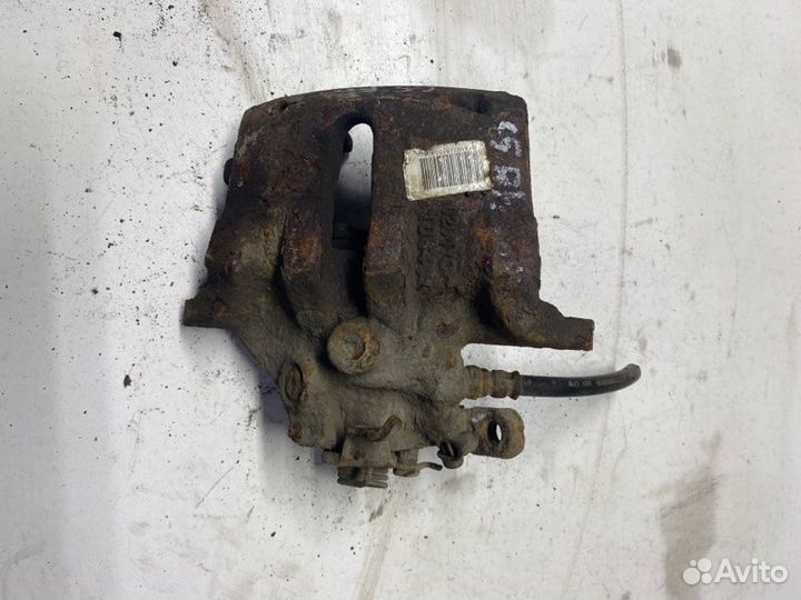 Суппорт тормозной передний правый Citroen С5