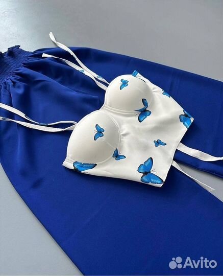 Костюм с брюками палаццо