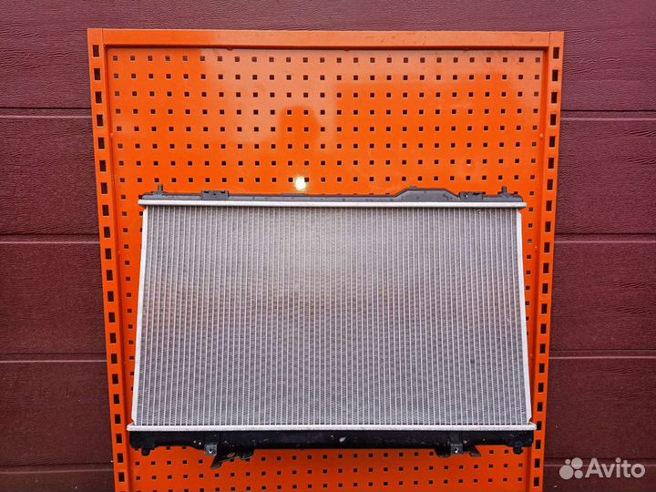 Радиатор Lexus gs 300