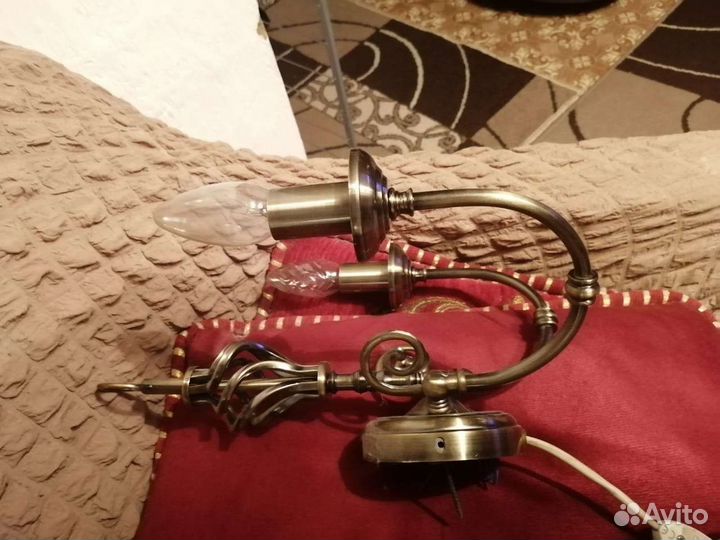 Настенный светильник бра