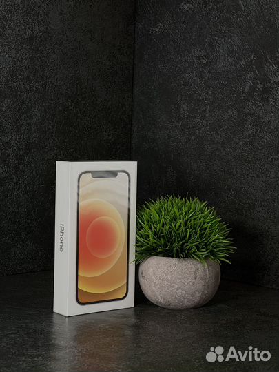 iPhone 12, 64 ГБ