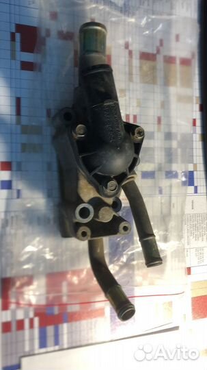 Корпус термостата Nissan