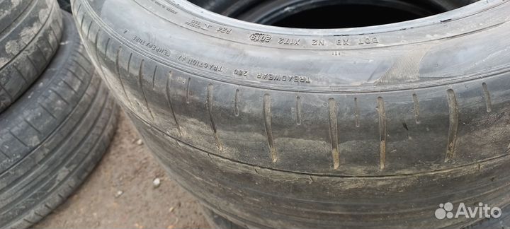 Pirelli P Zero 255/45 R19 и 285/40 R19 104Y