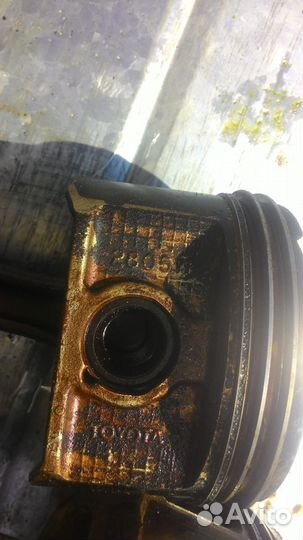 Поршень шатун 1AZ-Fse Тойота Toyota 2.0 147 л.с