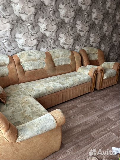 Угловой диван бу