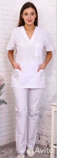Медицинский костюм