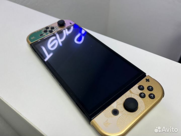 Приставка Nintendo Switch oled 64GB Zelda Edition