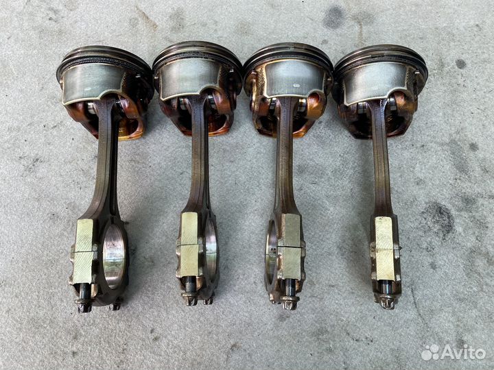 Поршень mazda cx7 2.3t 2007