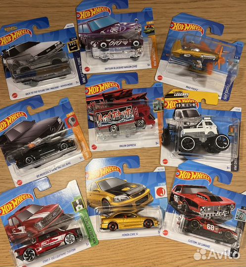 Машинки hot wheels