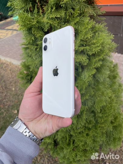 iPhone 11, 128 ГБ