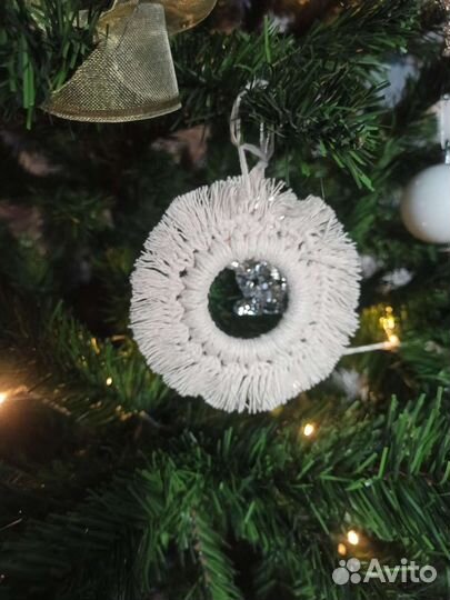 Игрушки на ёлку макраме ручной работы