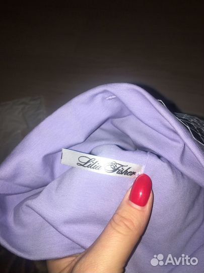 Брендовая шапка от Lilia Fisher