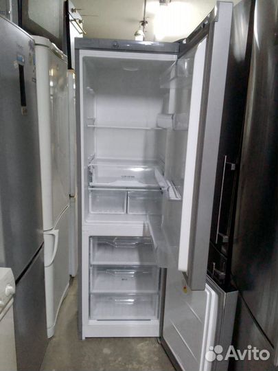 Холодильник Индезит 1,85м