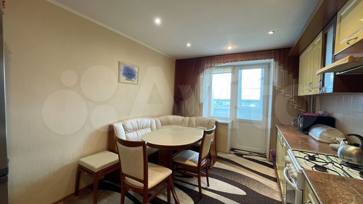 2-к. квартира, 78 м², 9/9 эт.