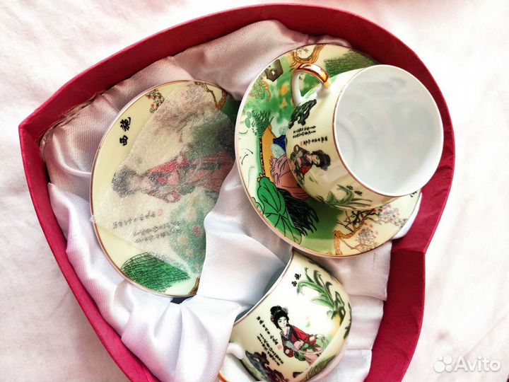 Фарфоровая кофейная пара