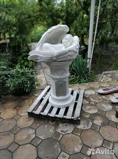 Ангел, скульптура. Большой. Спящий ангел