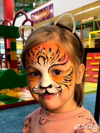 Аквагрим на праздник/Грим/Аквагрим 8 марта