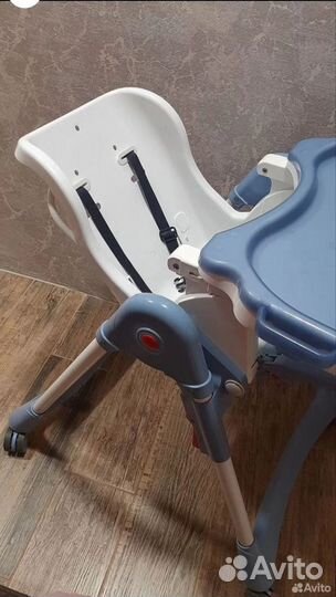 Стул для кормления детский