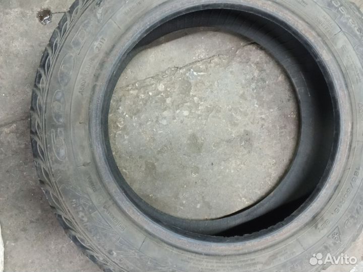 Goodyear UltraGrip Extreme 185/60 R15 88T