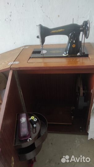 Швейная машинка