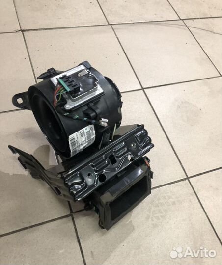 Отопитель задний Mercedes w164