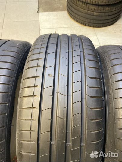 Pirelli P Zero PZ4 245/35 R19 и 275/30 R19