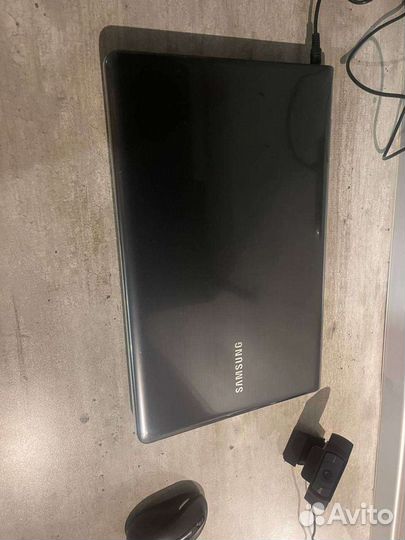 Игровой ноутбук Samsung