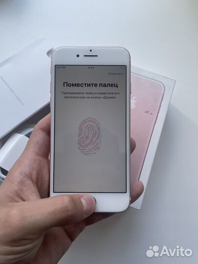 Телефон iPhone 7 128gb